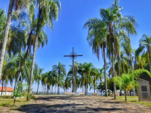 Read more about the article Dores do Indaiá